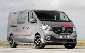 Renault Trafic Sport+ Crew Van 2018 года (UK)